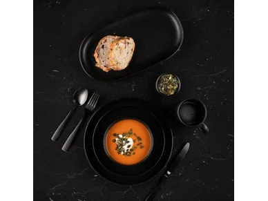 Maku-robuste-astiat image