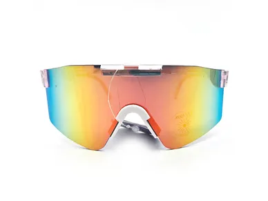 6413890063040_2 kuva