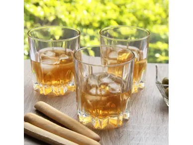 8002713008306_1 kuva