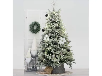 winteria-premium-joulukuusi-lumella_1 kuva